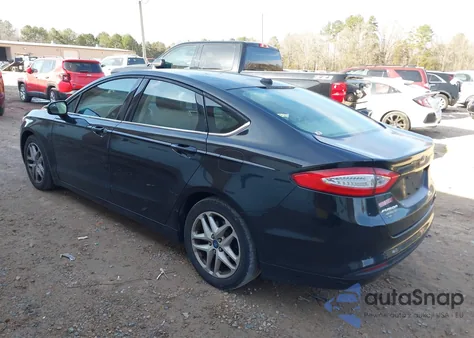 2014 Ford Fusion Se z USA, uszkodzony, nr VIN 3FA6P0H70ER221344